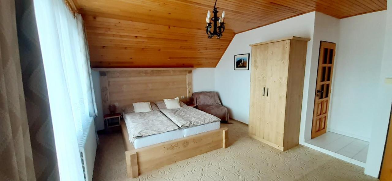 Apartman Astra V Zdiari Dış mekan fotoğraf